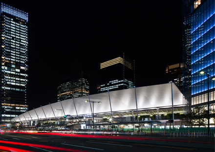 東京駅八重洲口グランルーフ2